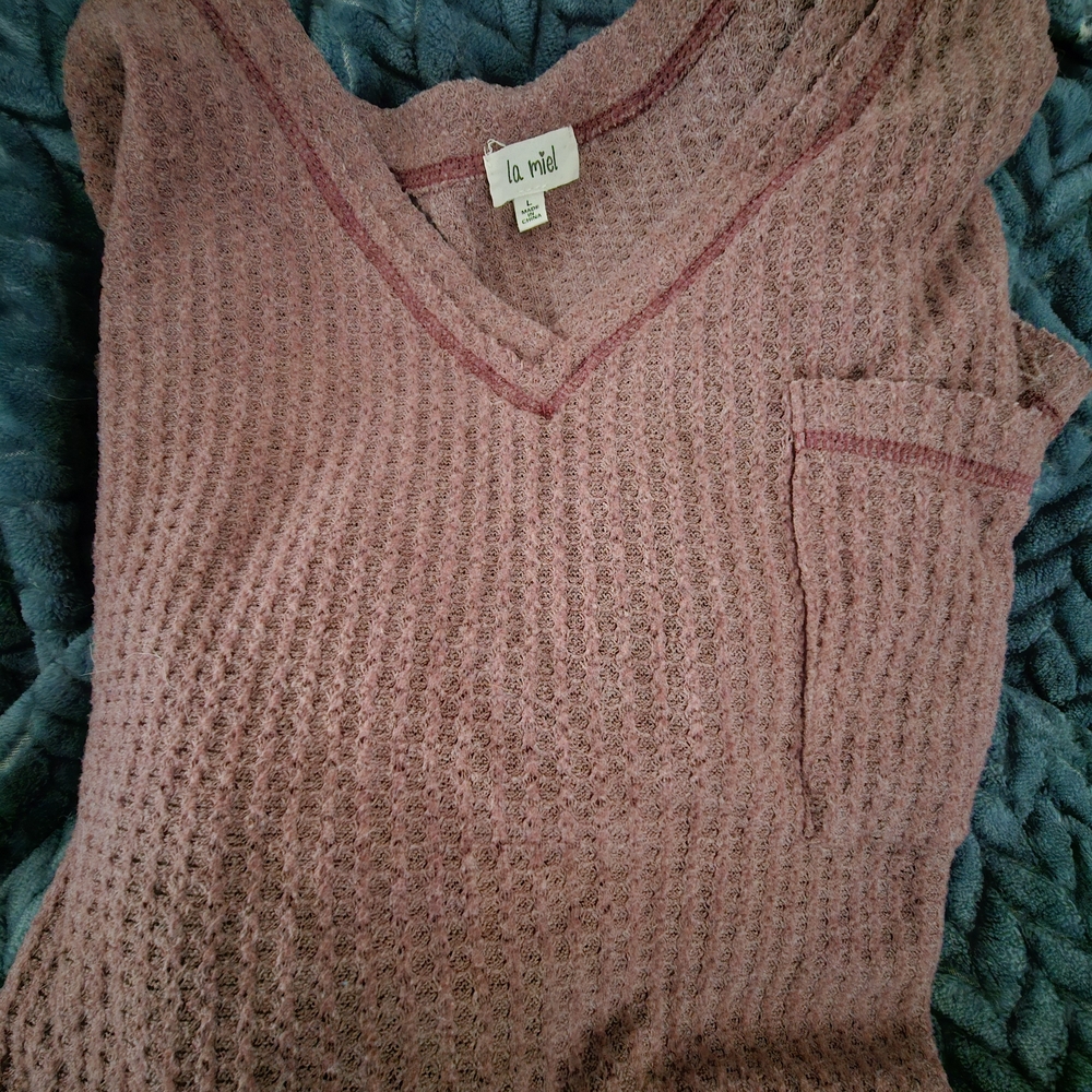 LA MIEL Waffle Knit Long Sleeved Top